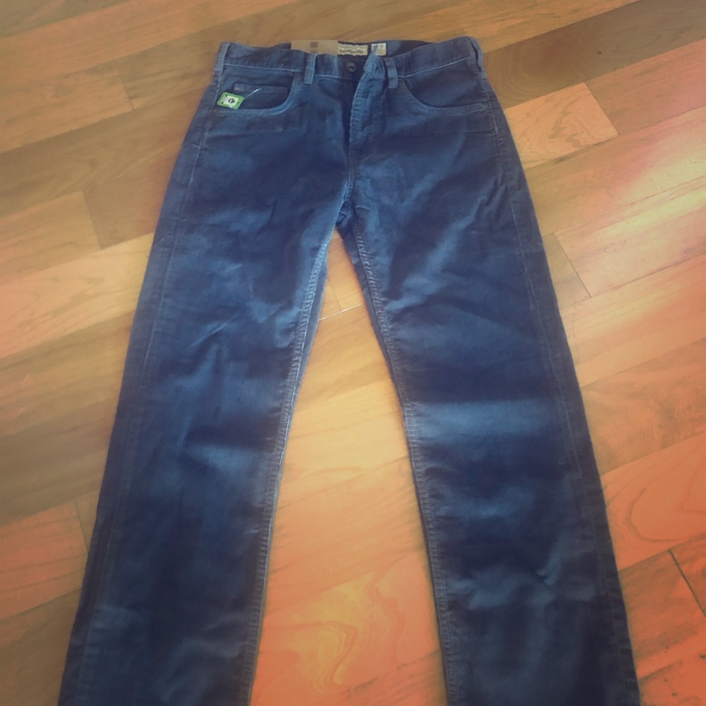Men’s Patagonia cords. NWT!!